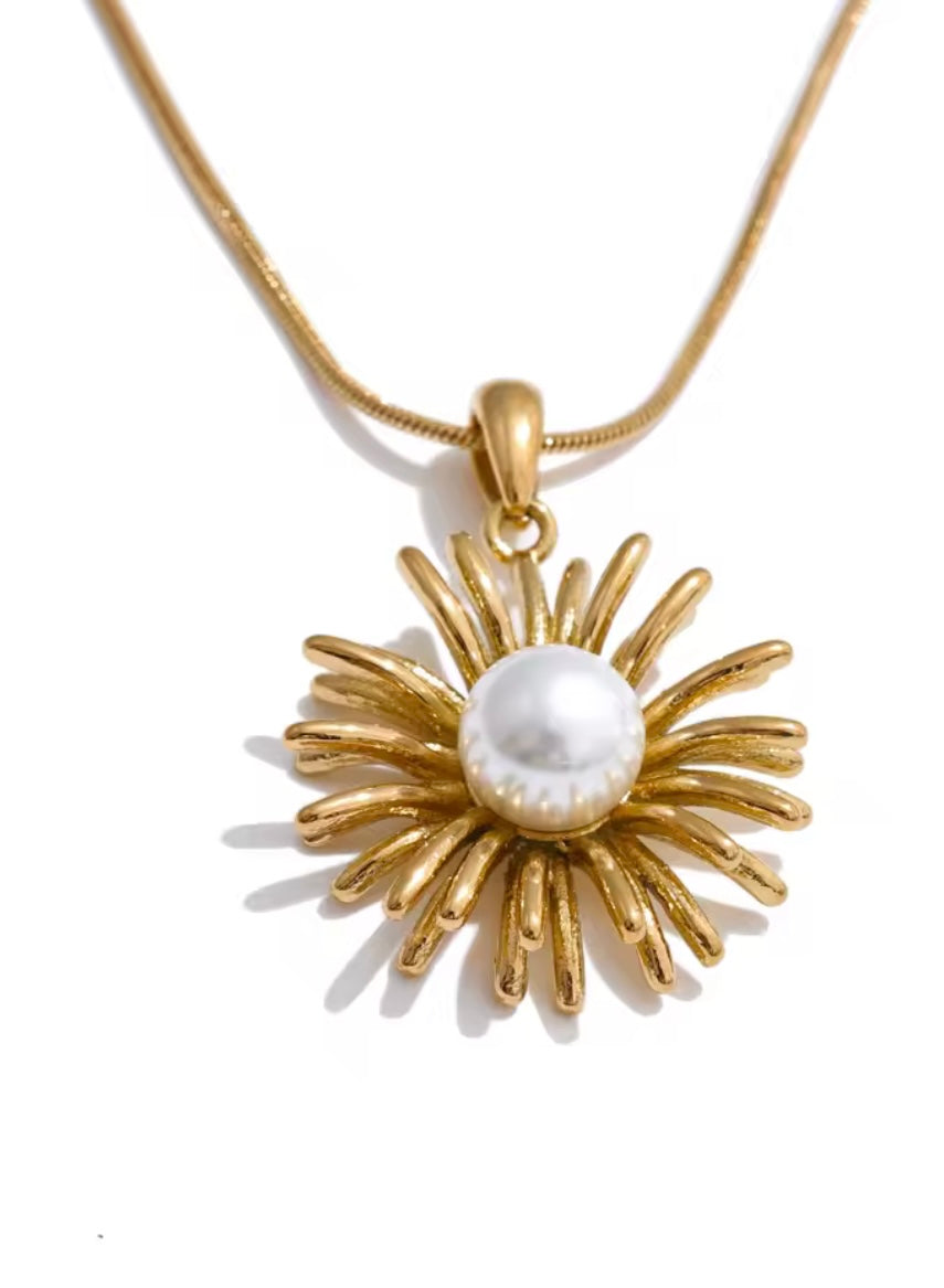 Daisy Stainless Steel Necklace