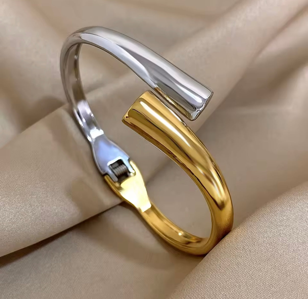 Kate Stainless Steel Bracelet