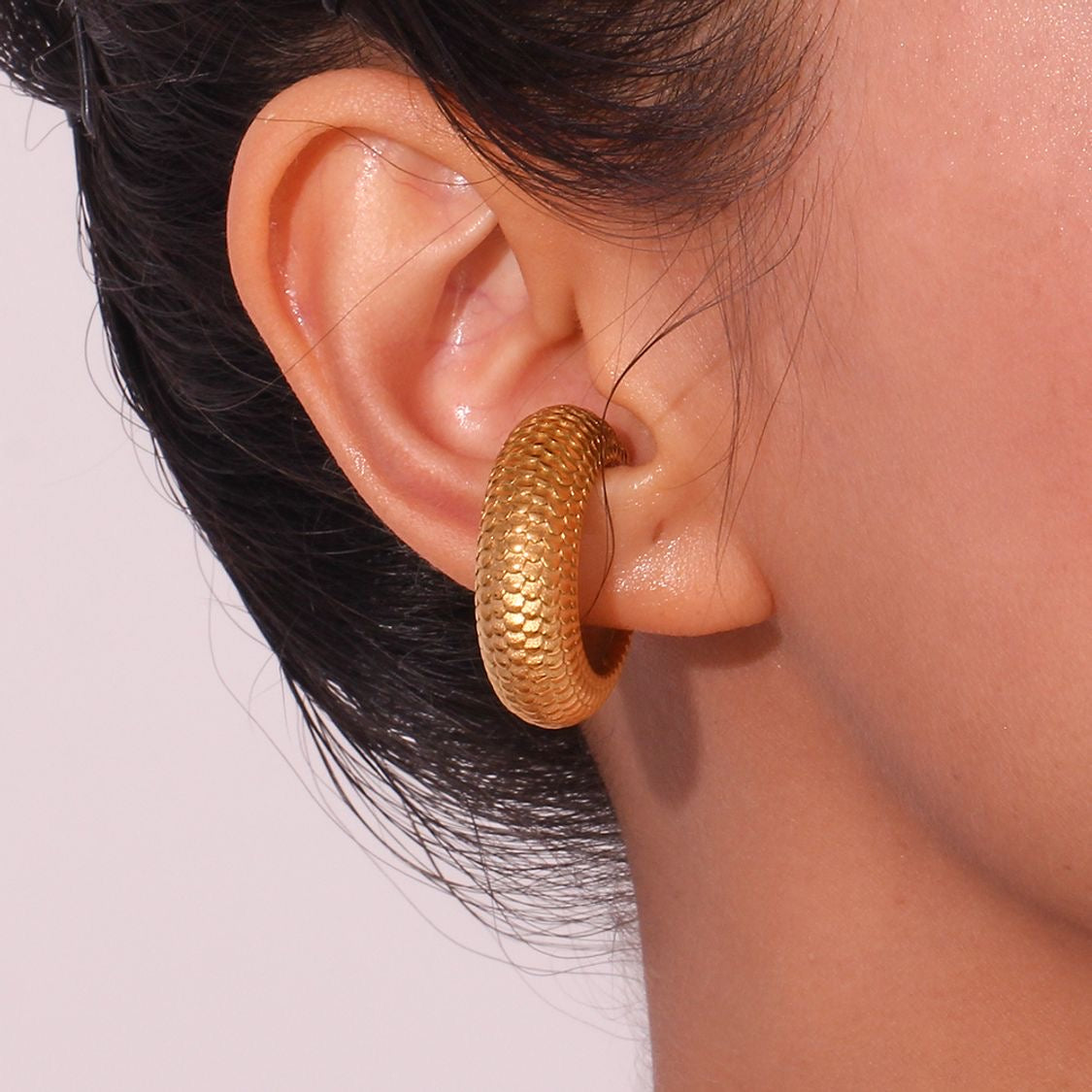 Chunky Glam Ear Cuff